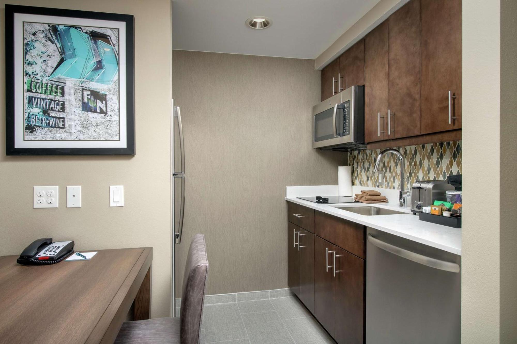 Homewood By Hilton Downtown 3*